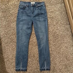 Pistola Split Hem Jeans